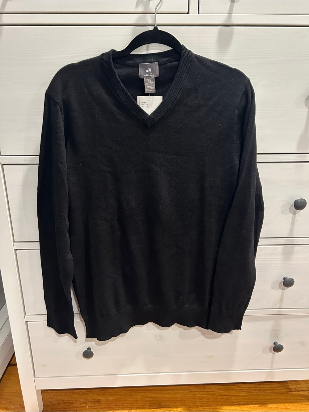H&M Men’s Black V-Neck Knit Sweater